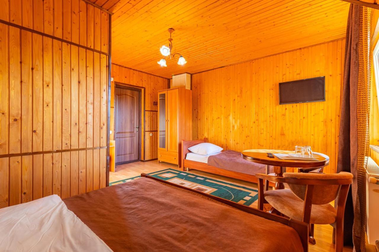 Hotel Гуцульська Світлиця Bukovel Exterior foto