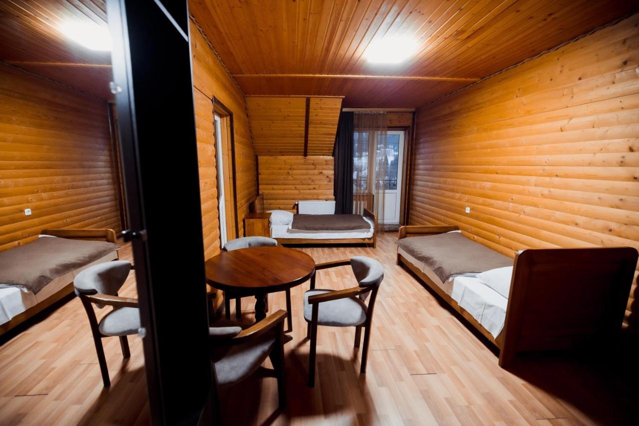 Hotel Гуцульська Світлиця Bukovel Exterior foto